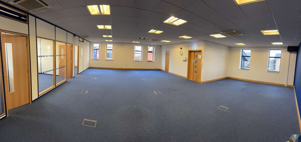 Office in Leeds - photo 2