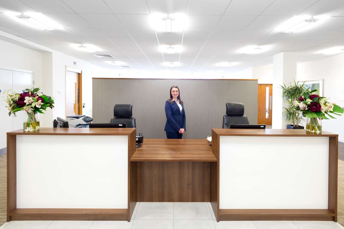 Office in Luton - photo 3