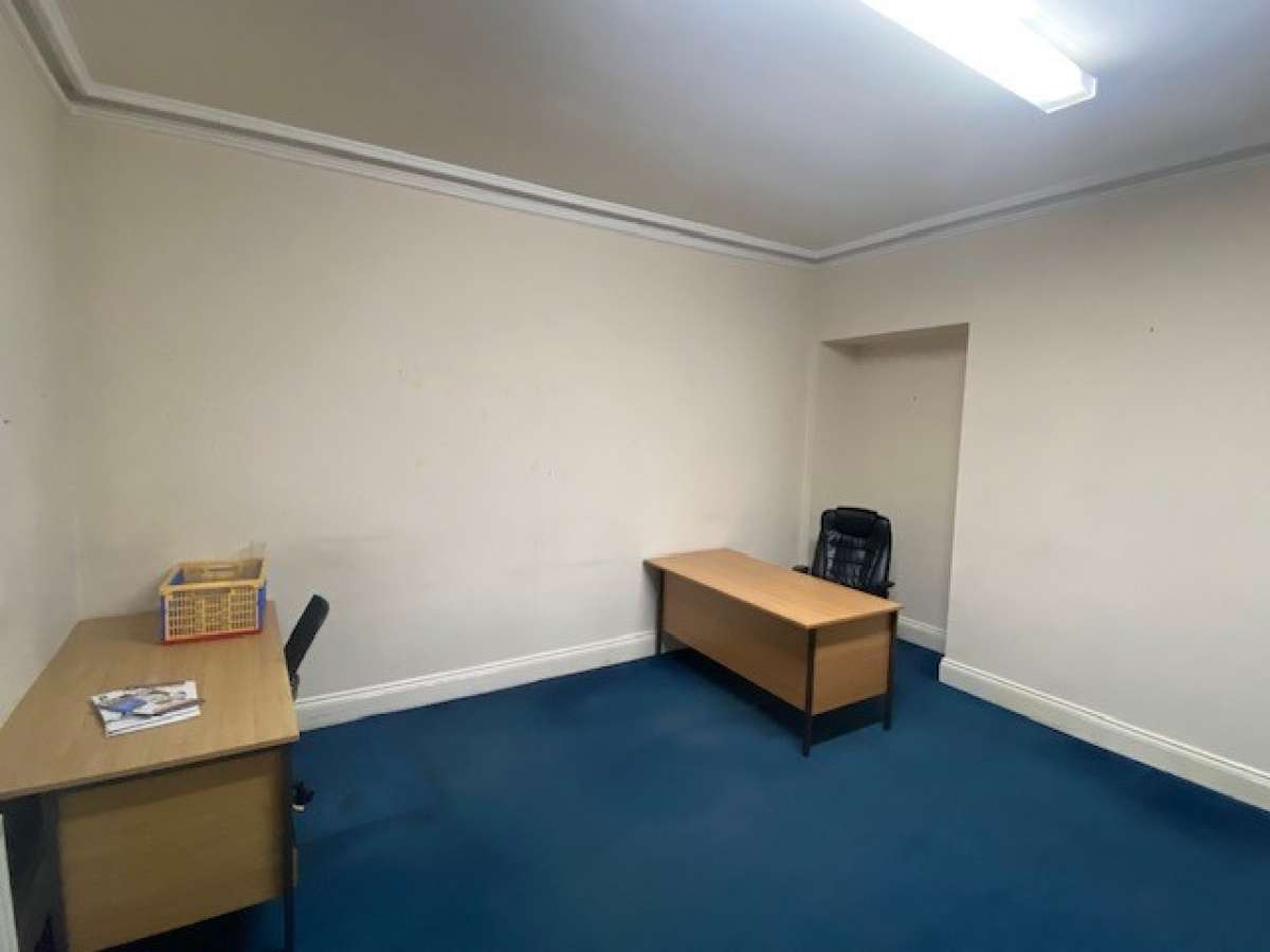 Office in Newcastle Upon Tyne - photo 4