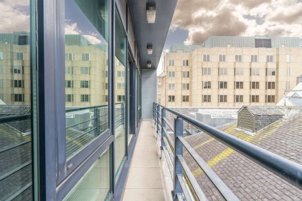 Office in Edinburgh - photo 3