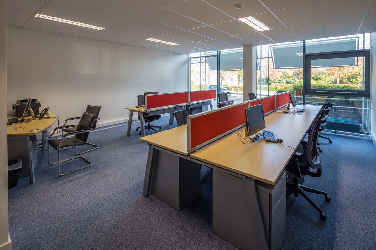 Office in Milton Keynes - photo 4