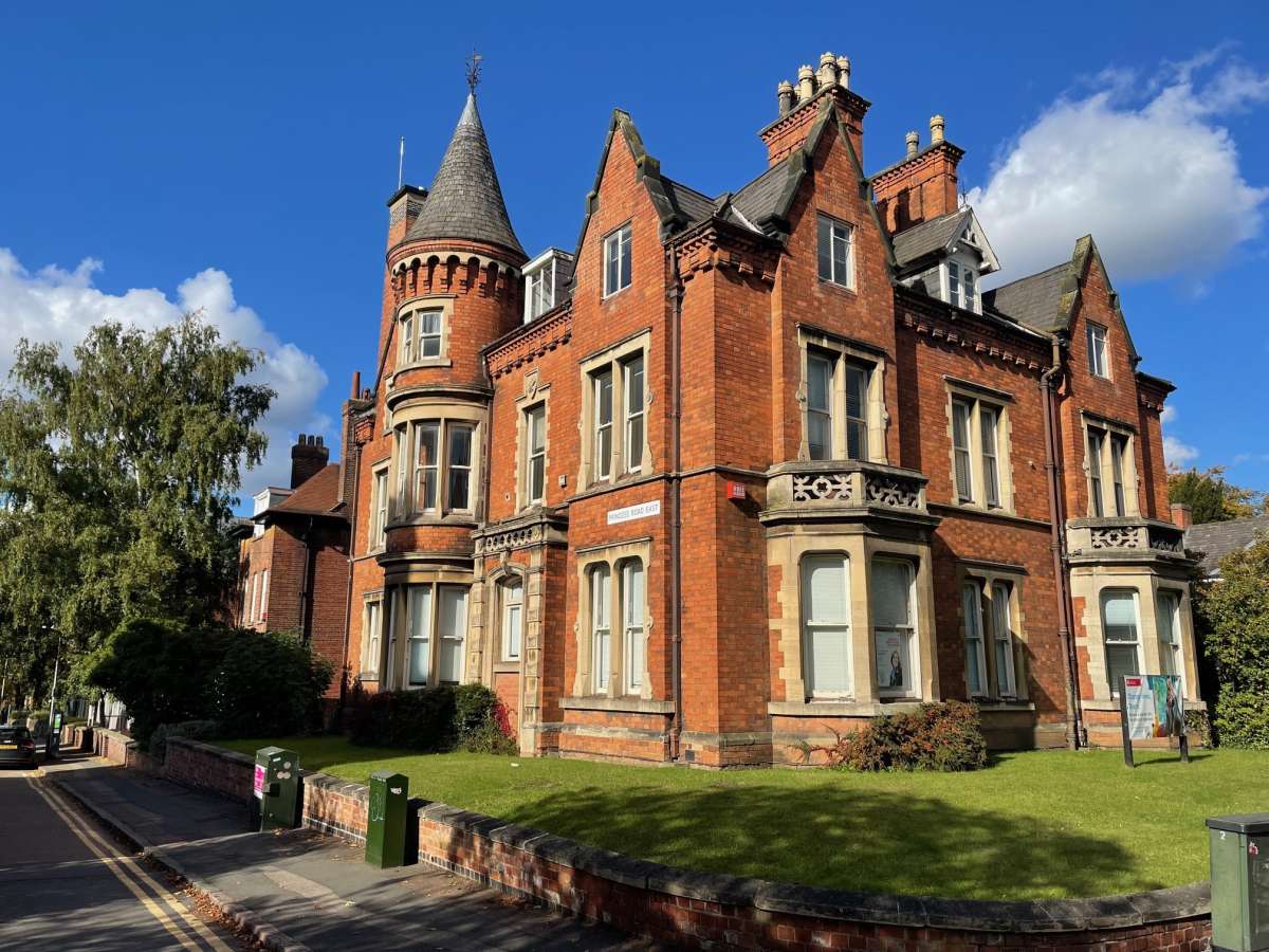 Office in Leicester - photo 2