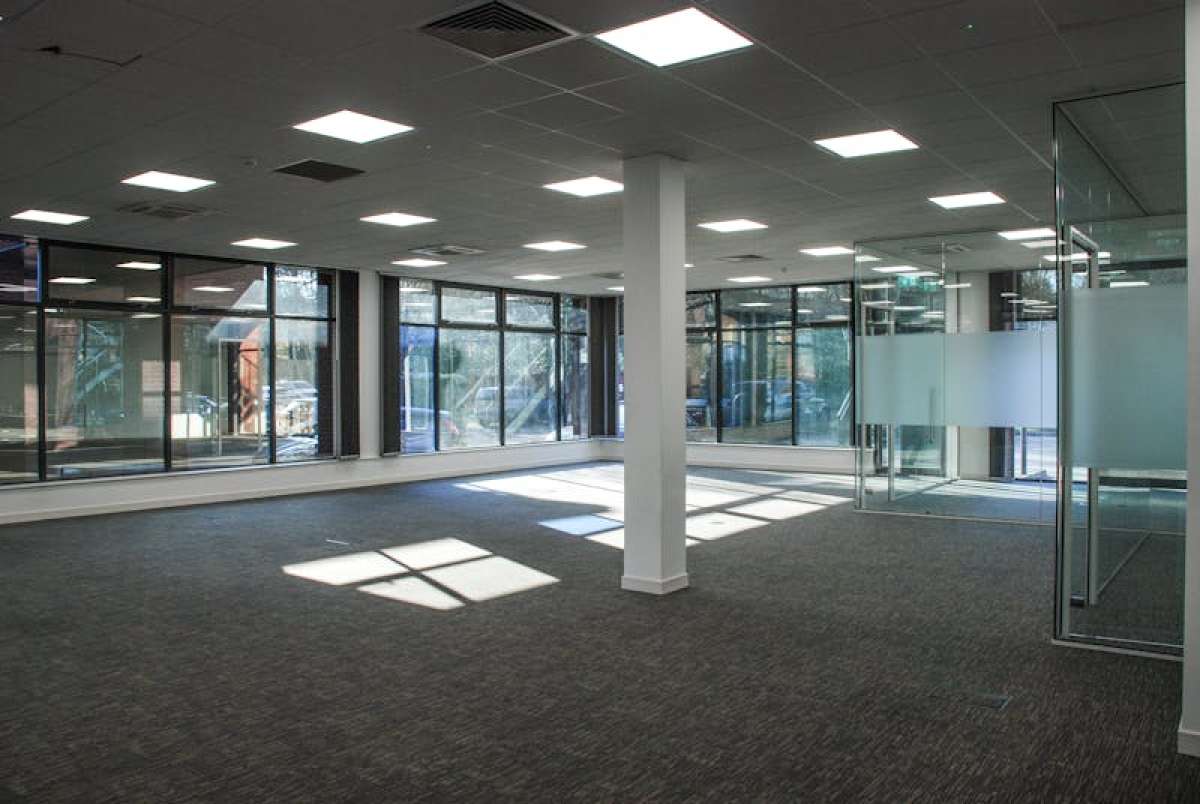 Office in Fleet - photo 2