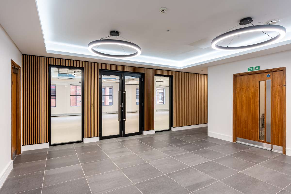 Office in Birmingham - photo 2