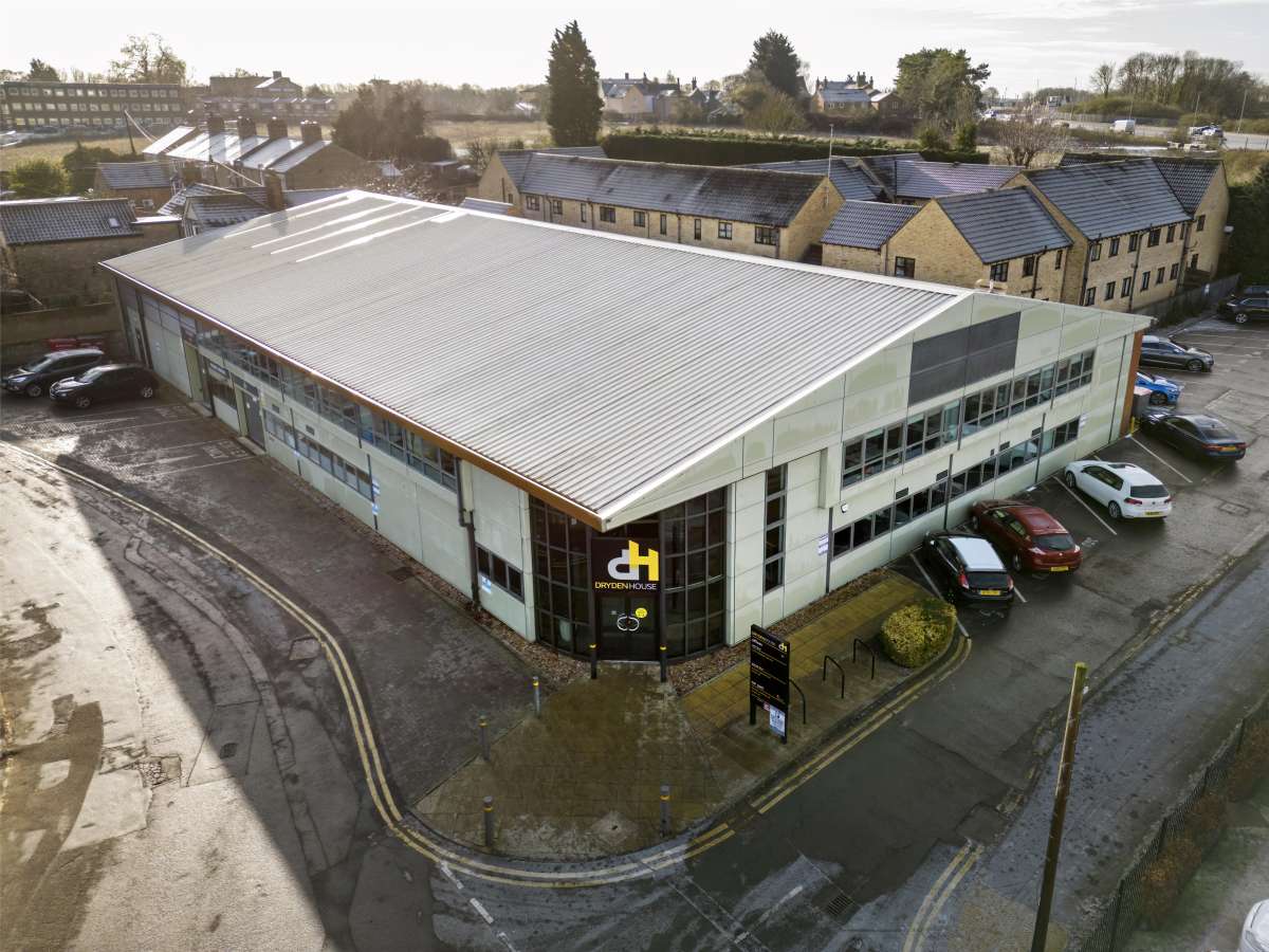 Office in Huntingdon - photo 2