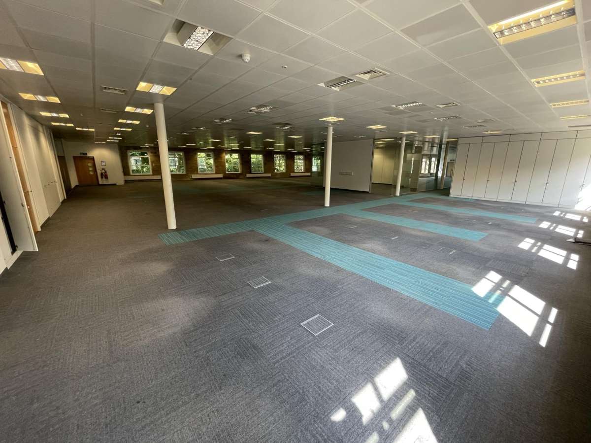 Office in Halifax - photo 4