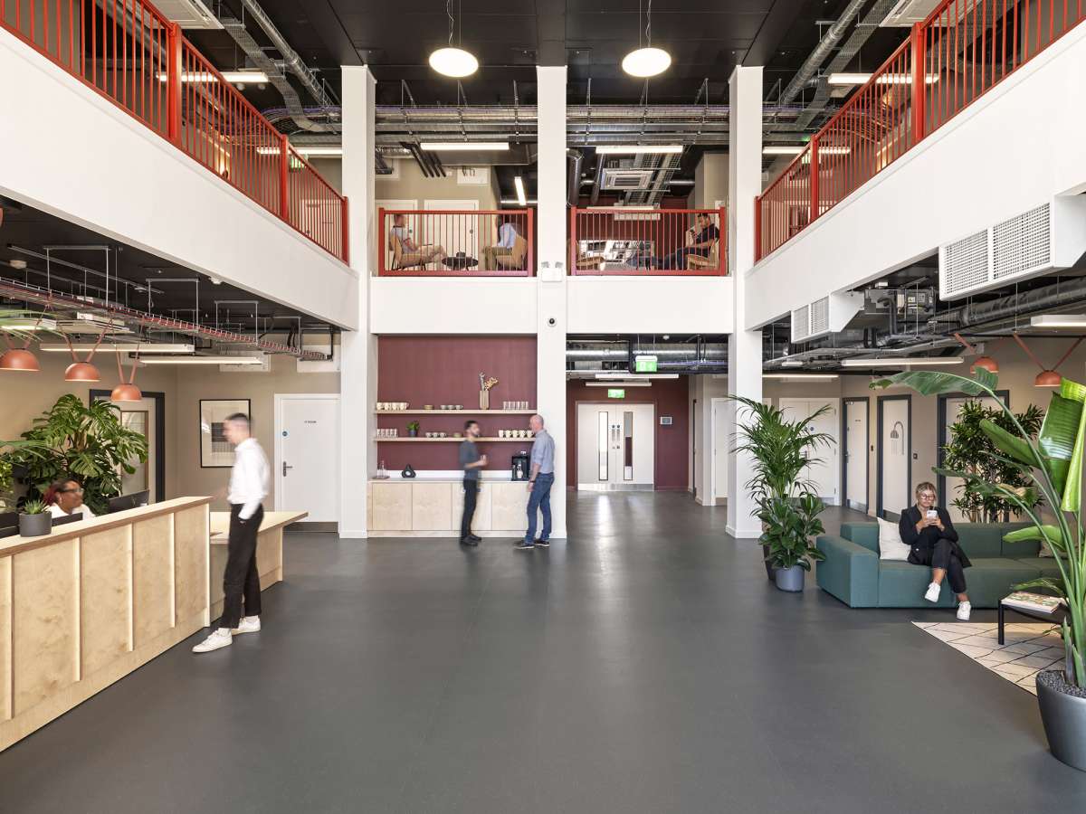 Office in London - photo 2