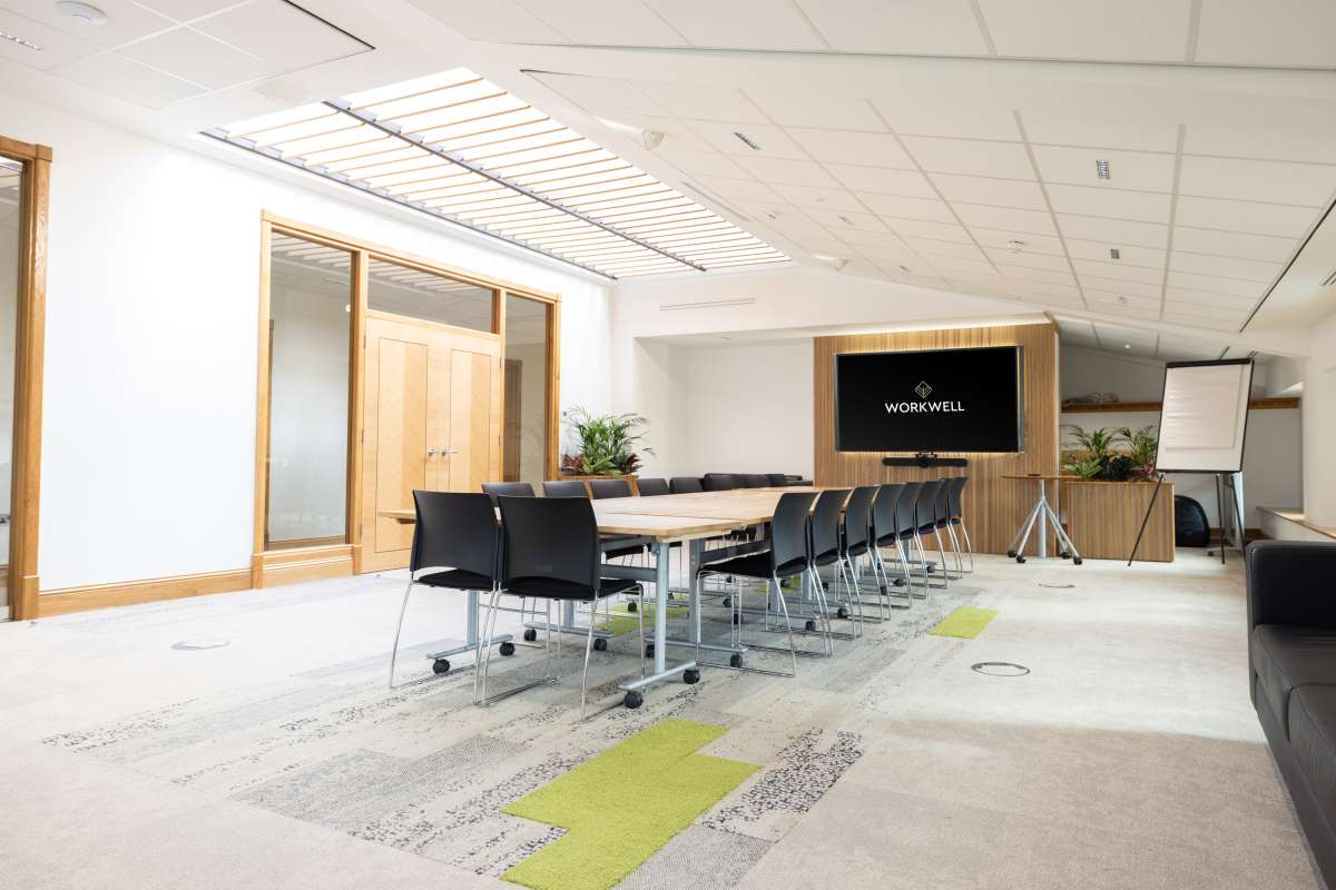 Office in Leeds - photo 3