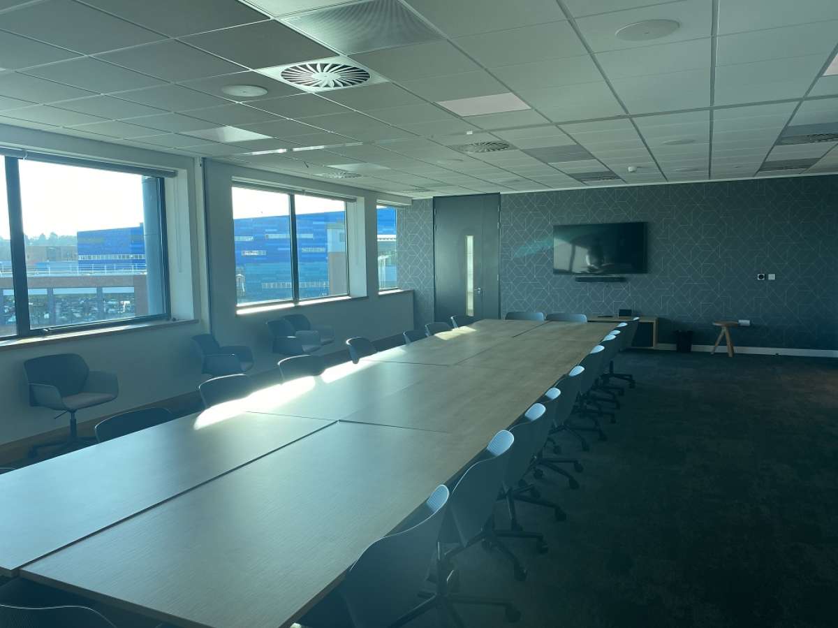 Office in Birmingham - photo 4