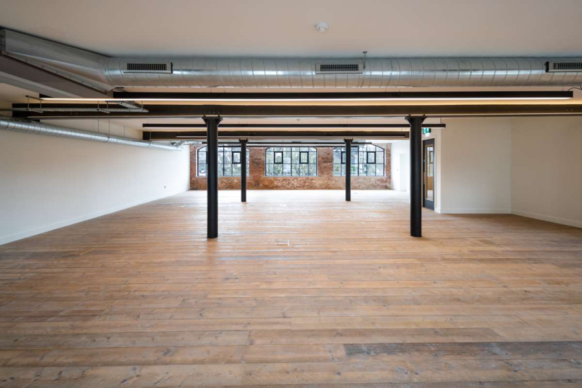 Office in Bristol - photo 3