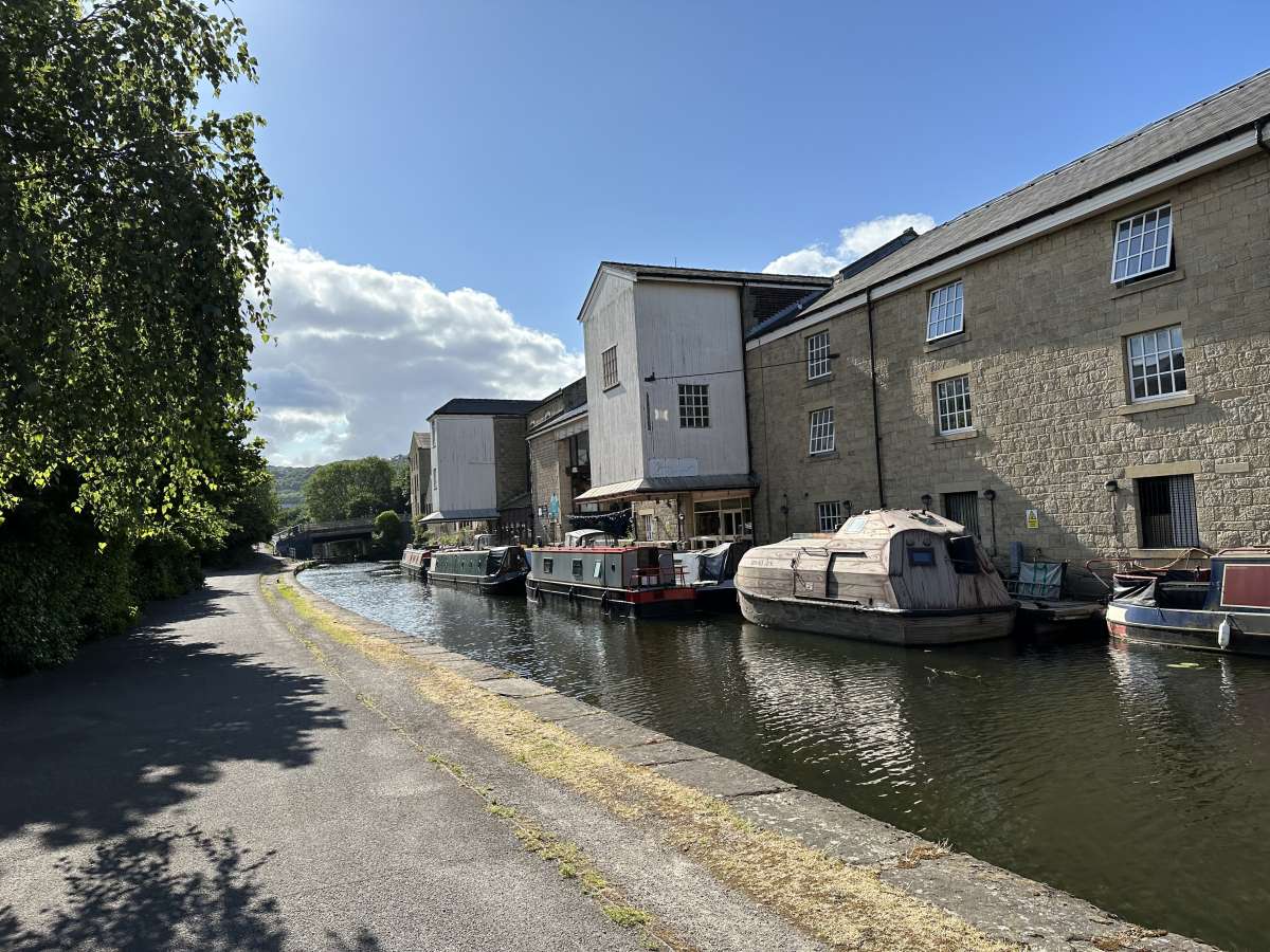 Office in Shipley - photo 2