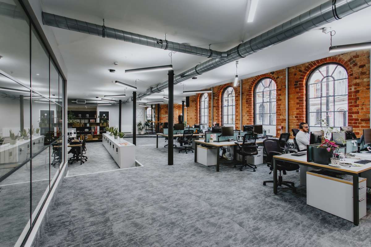 Office in Nottingham - photo 2