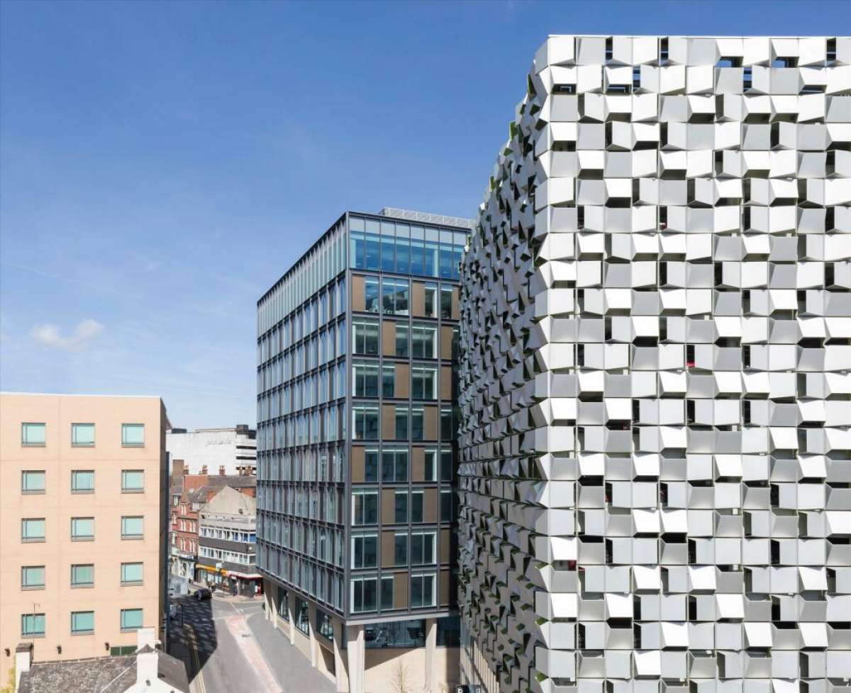 Office in Sheffield - photo 4