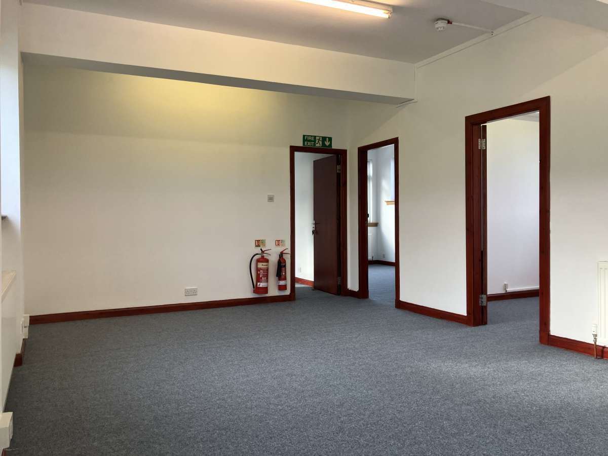 Office in Edinburgh - photo 2