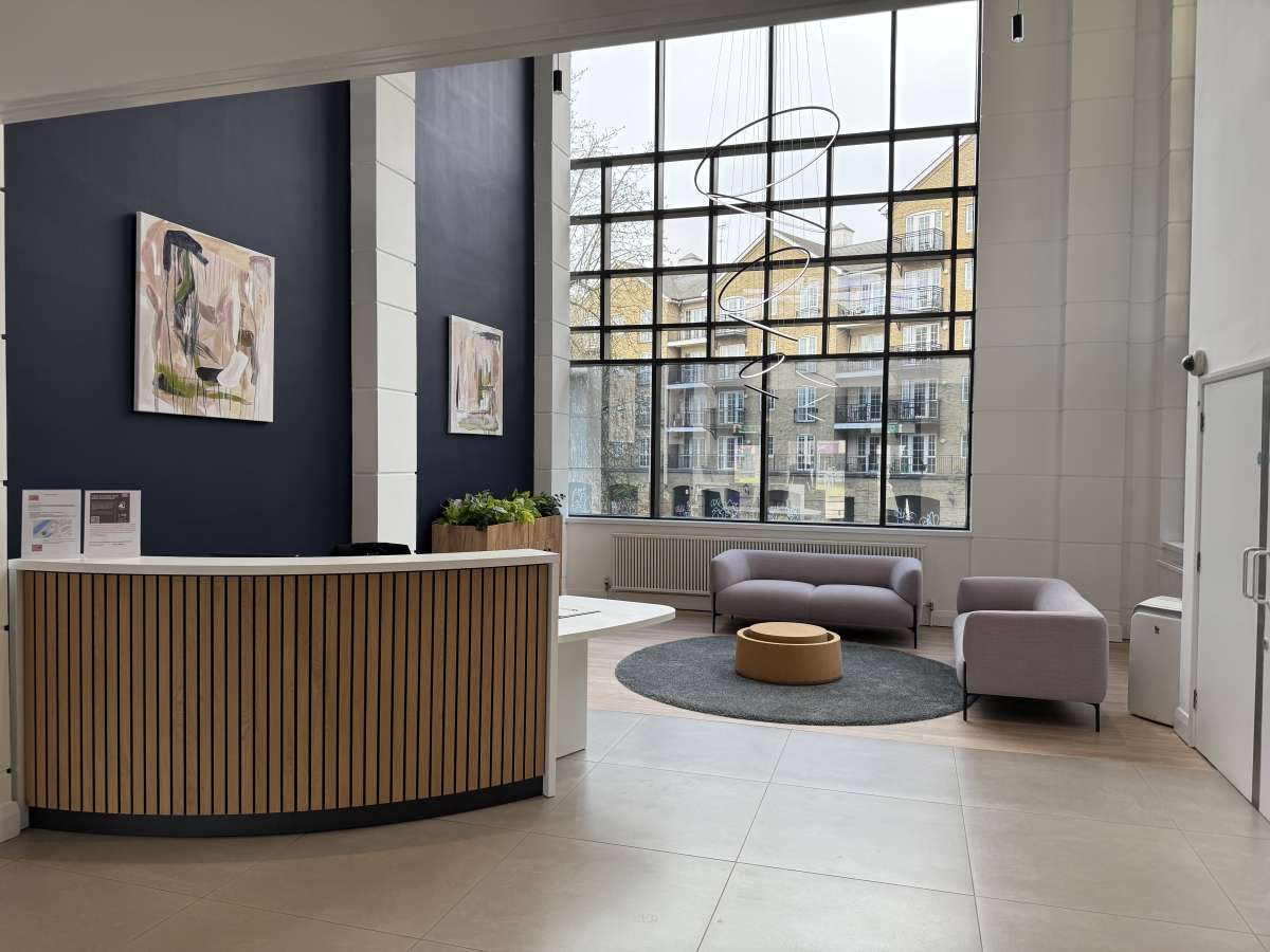 Office in Reading - photo 2