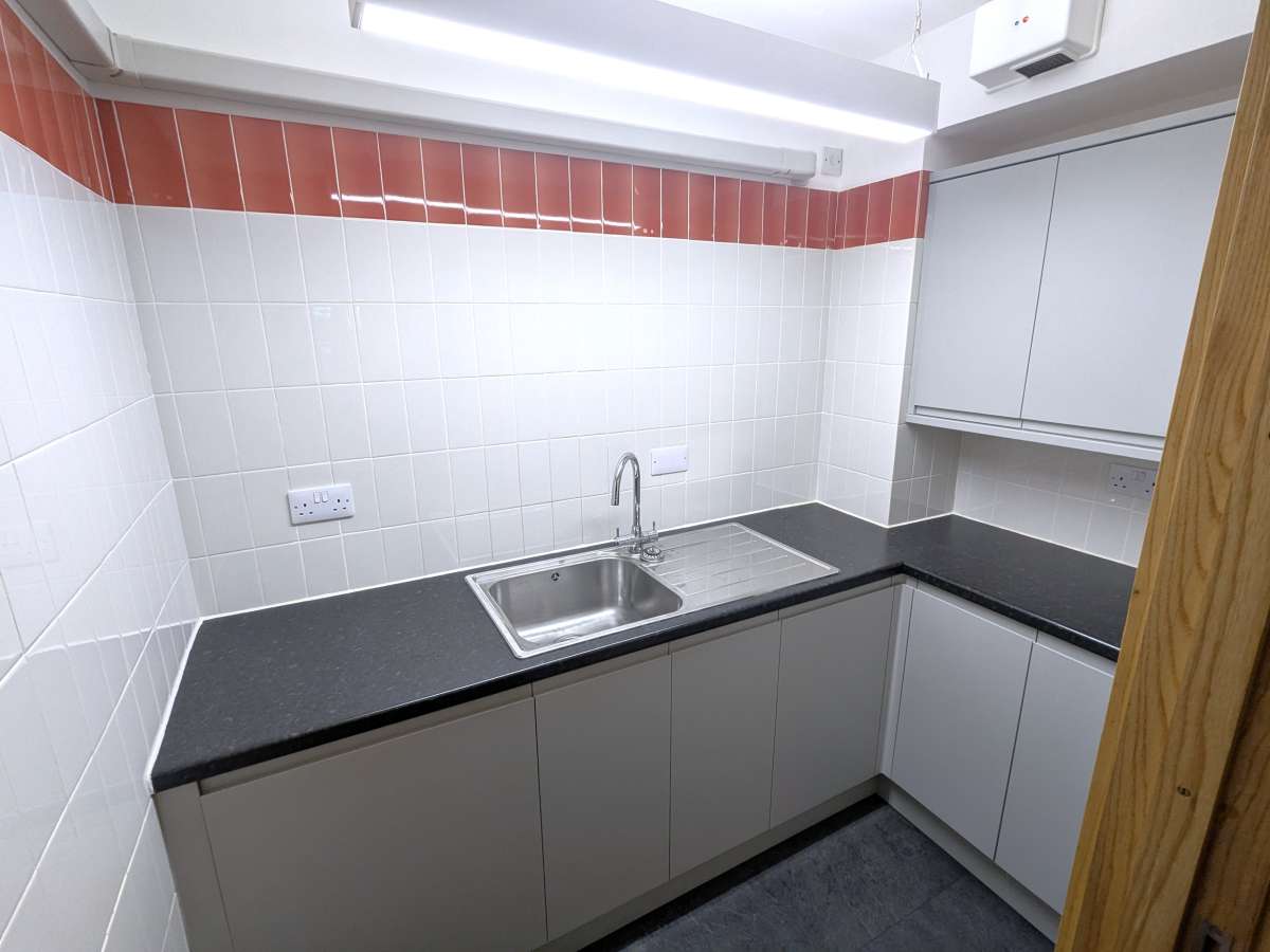 Office in Cambridge - photo 3