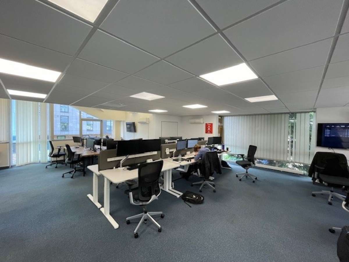 Office in Bath - photo 2