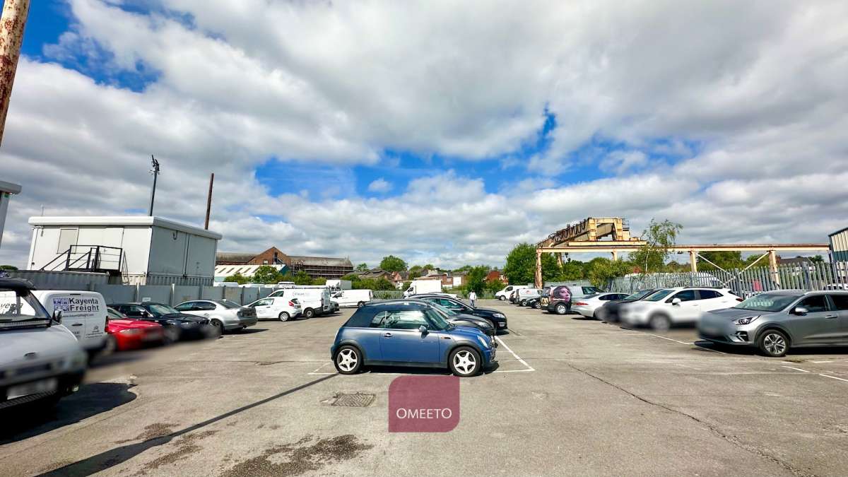 Office in Derby - photo 3