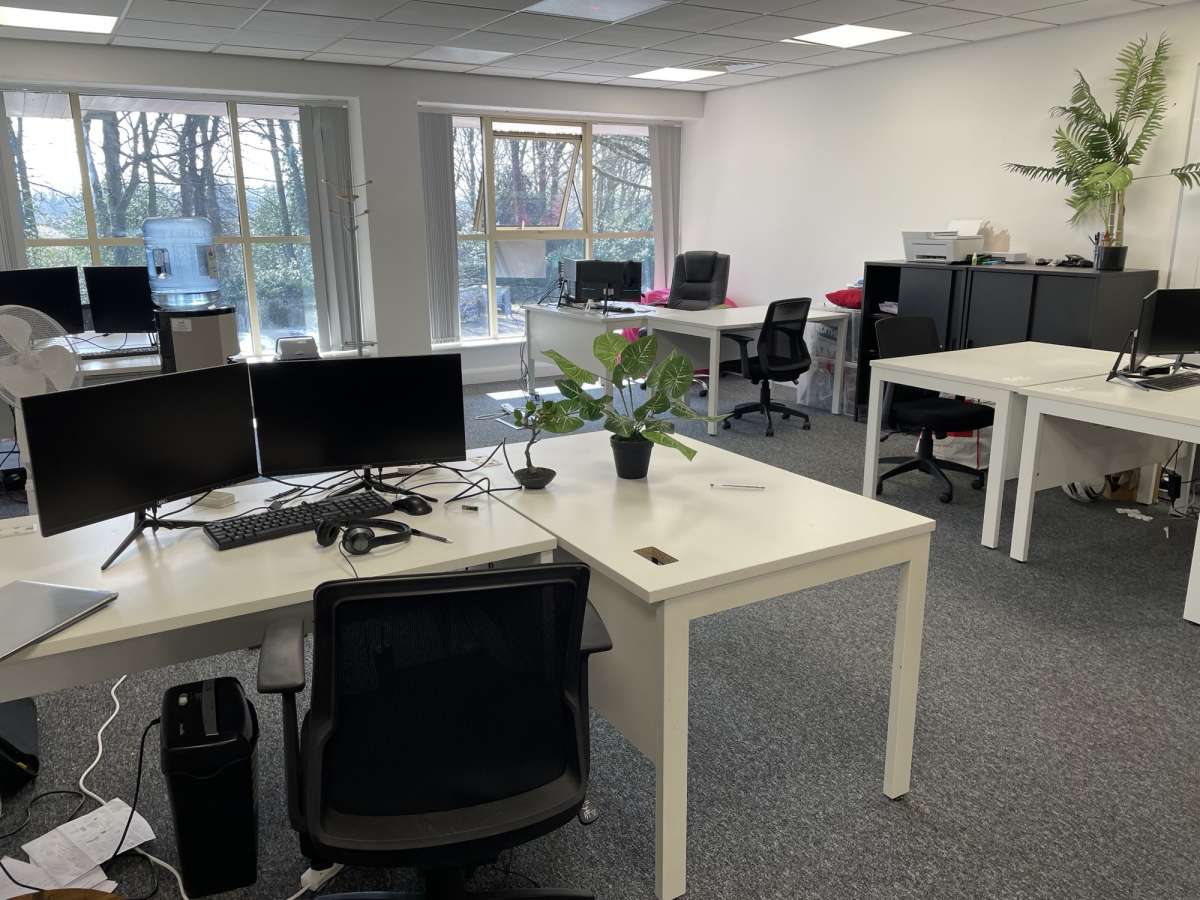 Office in Manchester - photo 2