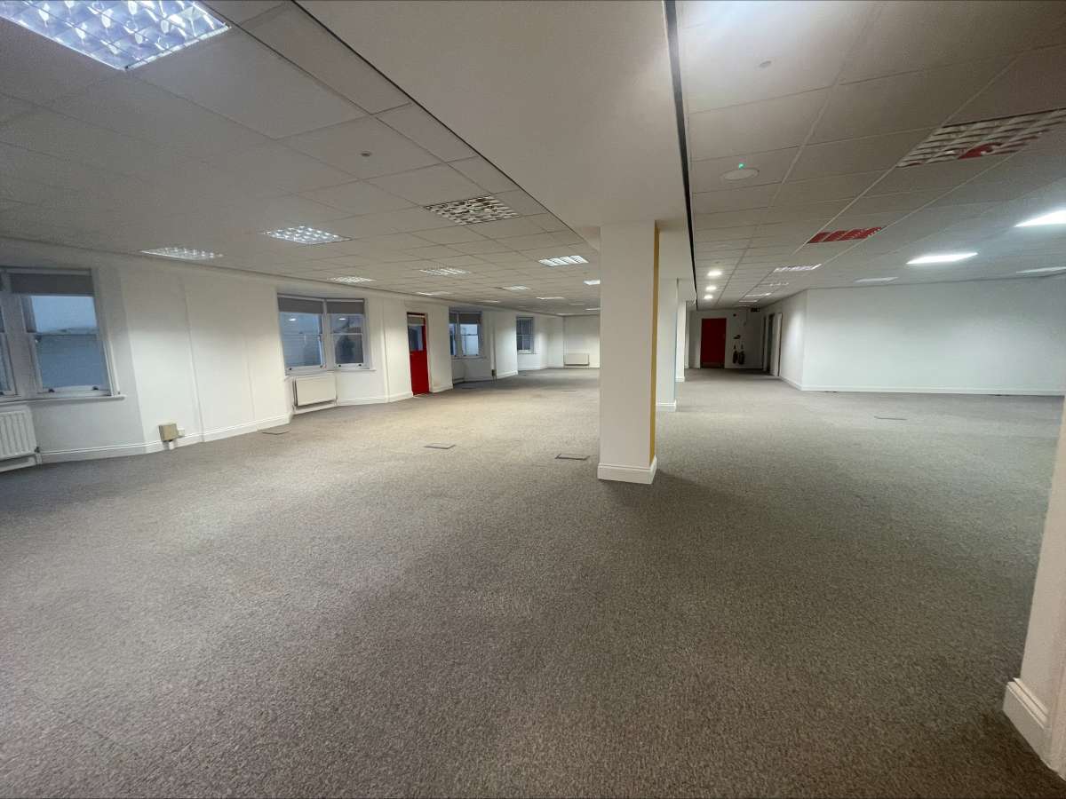 Office in Brighton - photo 3