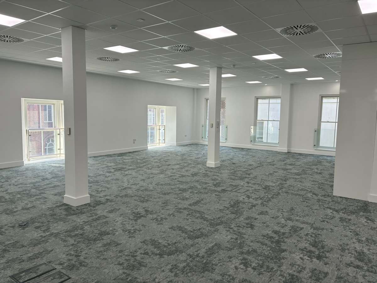 Office in Brighton - photo 3