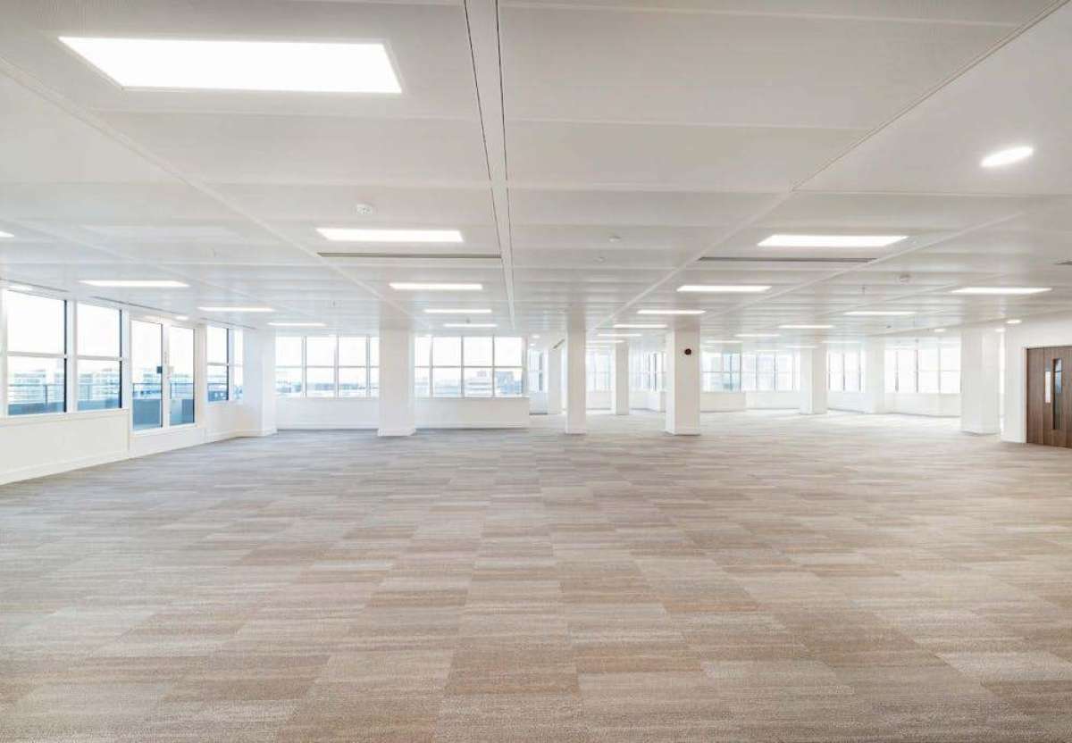 Office in London - photo 2