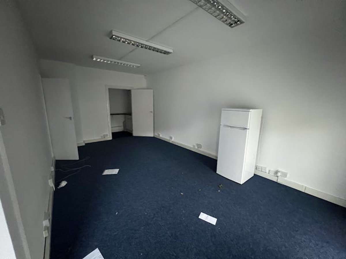 Office in Portsmouth - photo 4