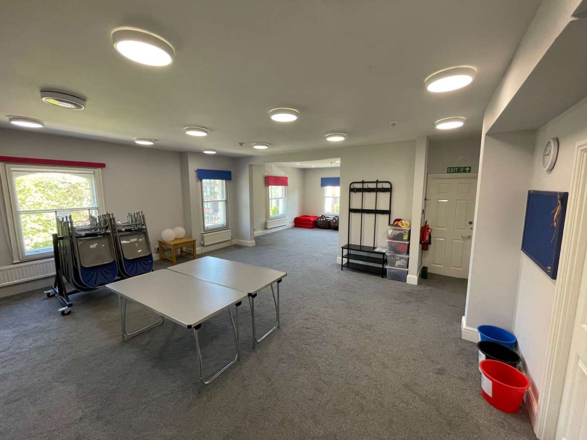 Office in Leicester - photo 2