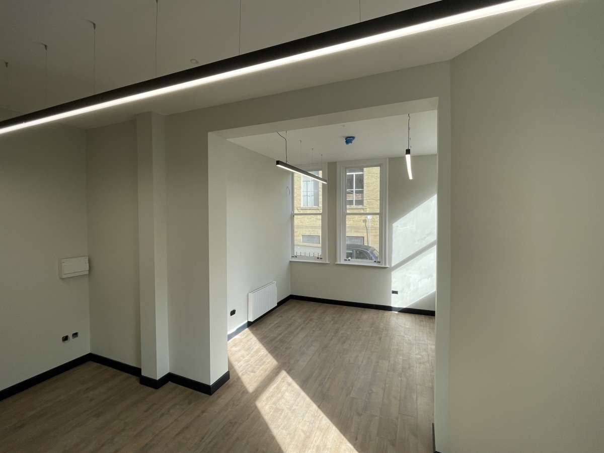 Office in Halifax - photo 4