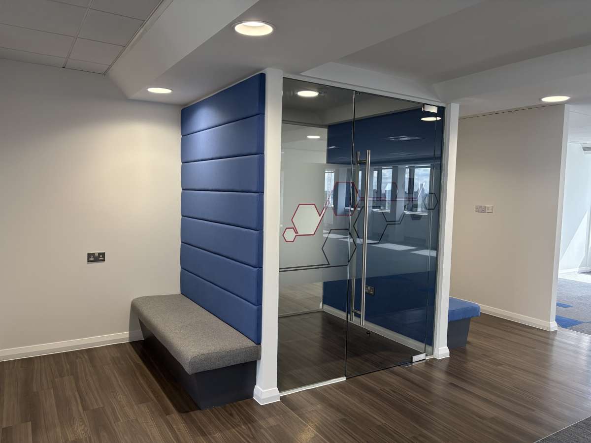 Office in London - photo 2