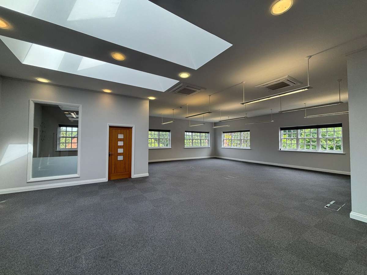 Office in Norwich - photo 2