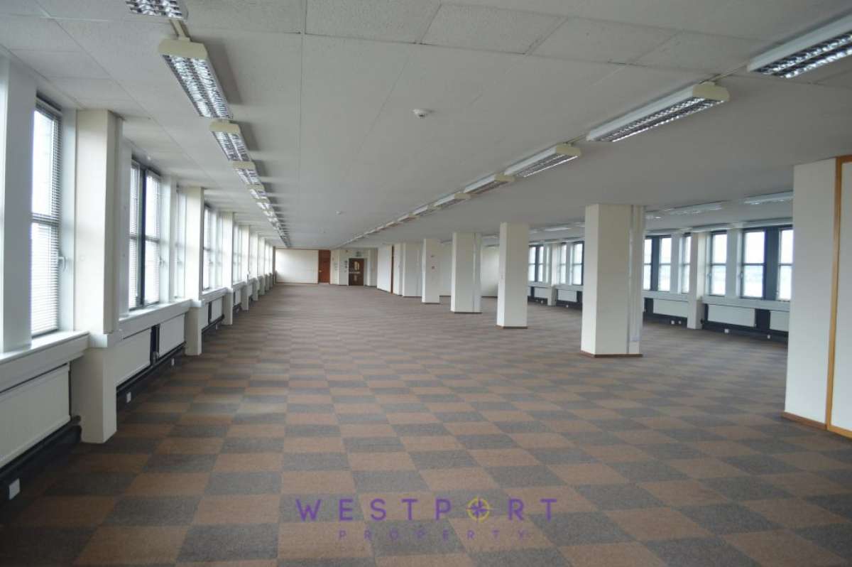 Office in Dundee - photo 3