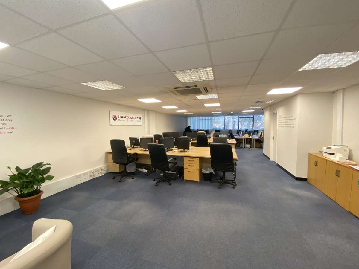 Office in Derby - photo 2