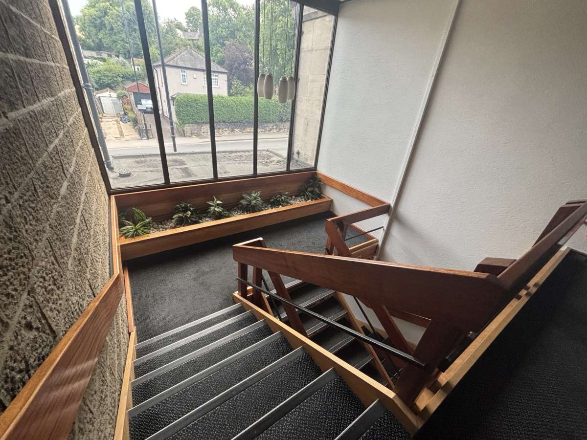 Office in Leeds - photo 2