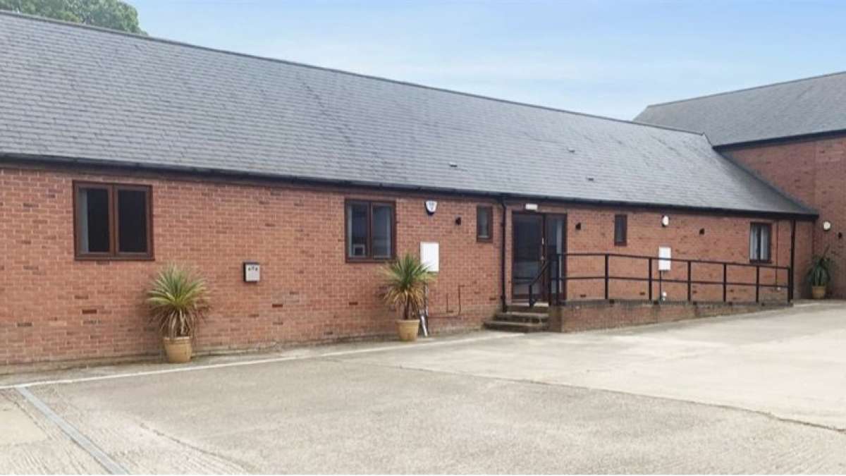 Office in Market Harborough - photo 2