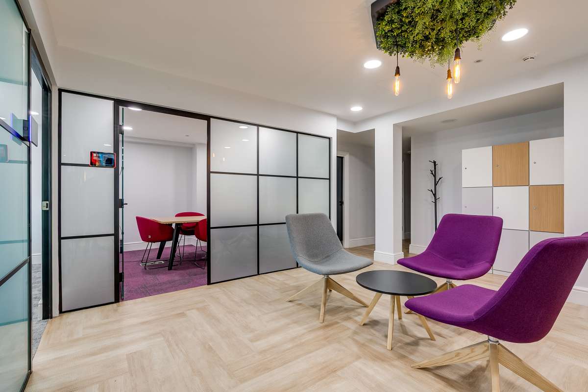 Office in London - photo 3