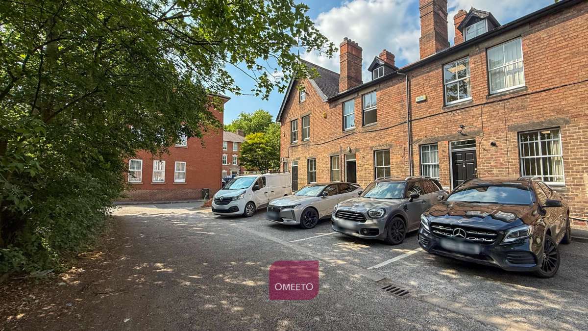 Office in Derby - photo 3