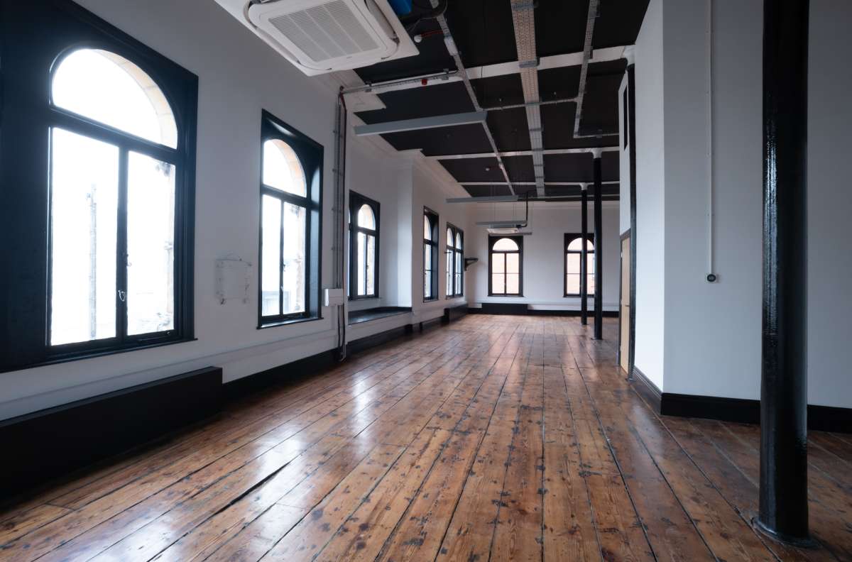 Office in Manchester - photo 4