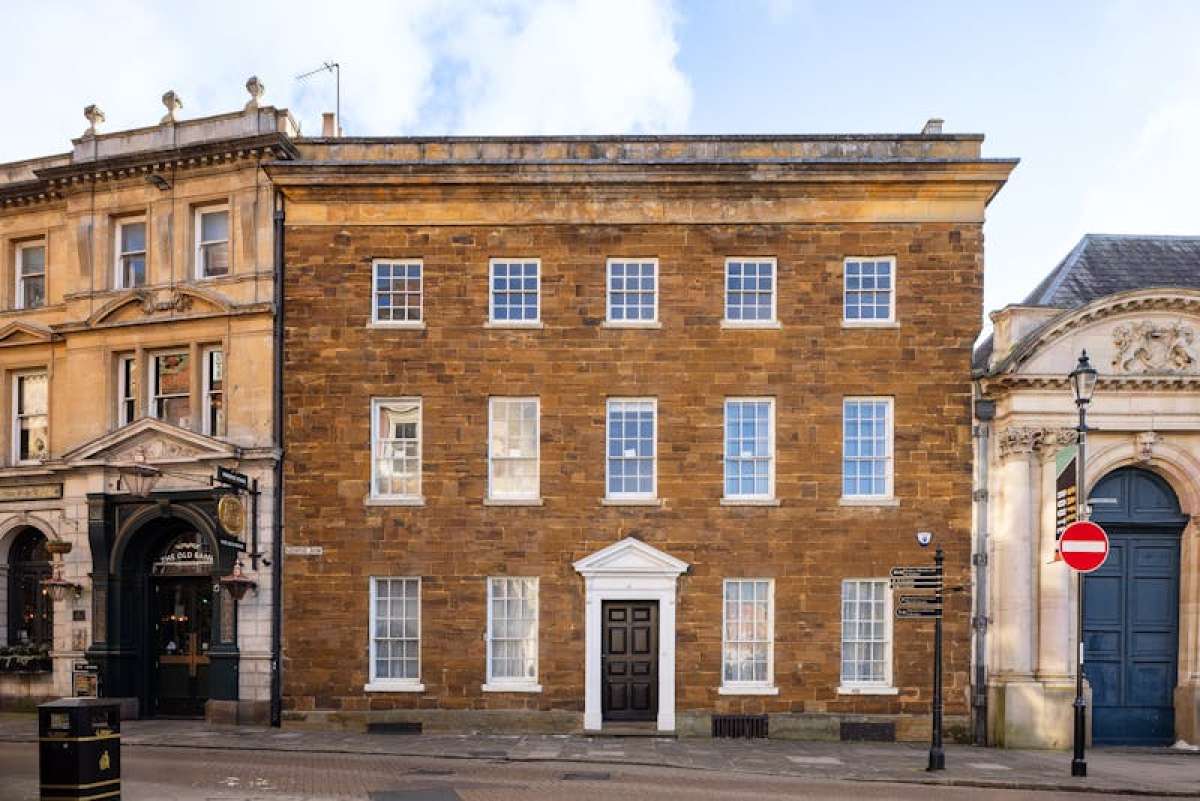 Office in Northampton - photo 2