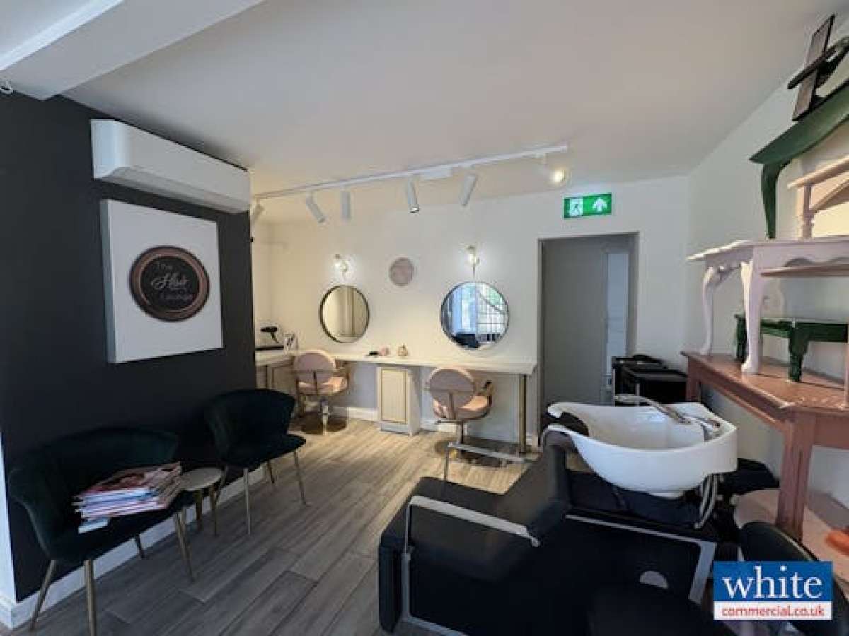 Office in Bicester - photo 4