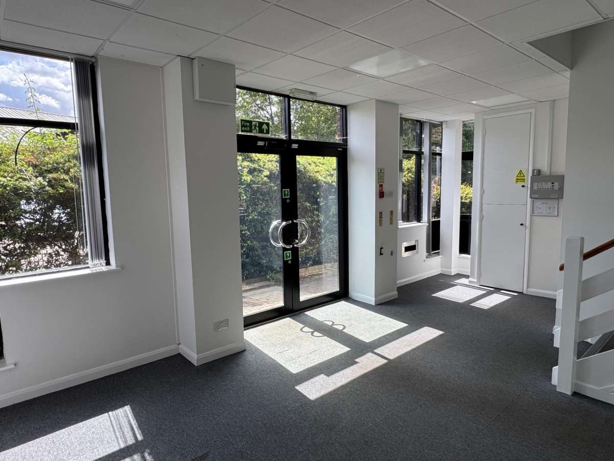 Office in Abingdon - photo 4