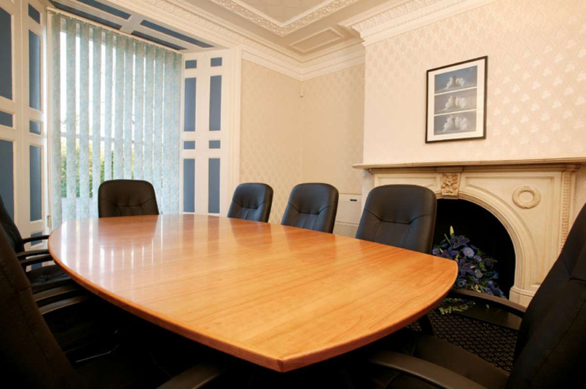 Office in Pudsey - photo 4