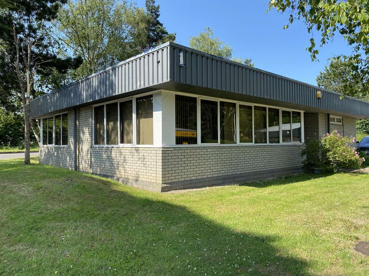 Office in Newtown - photo 2