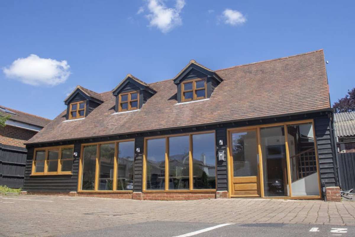 Office in Farnham - photo 2