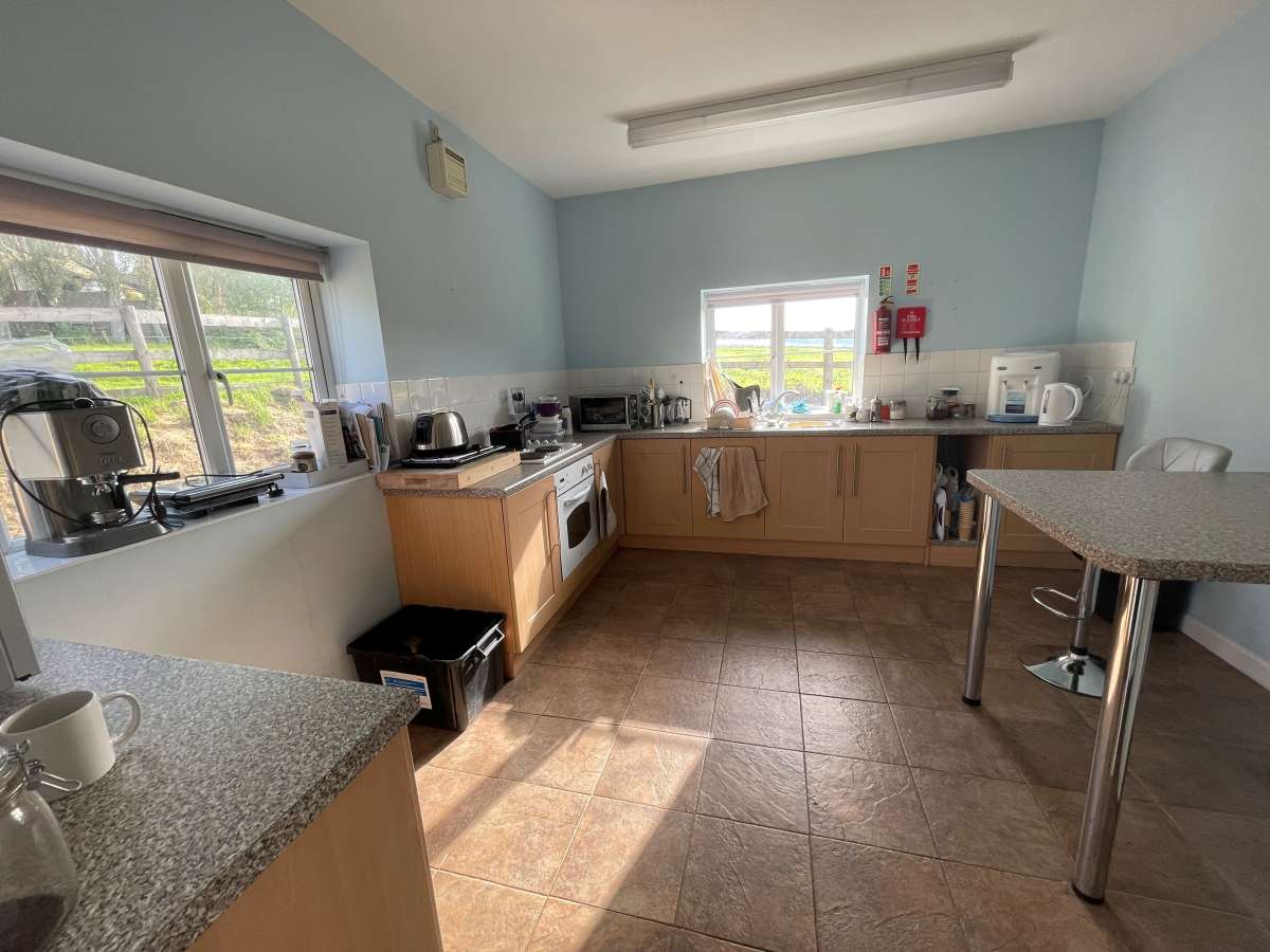 Office in Wincanton - photo 3