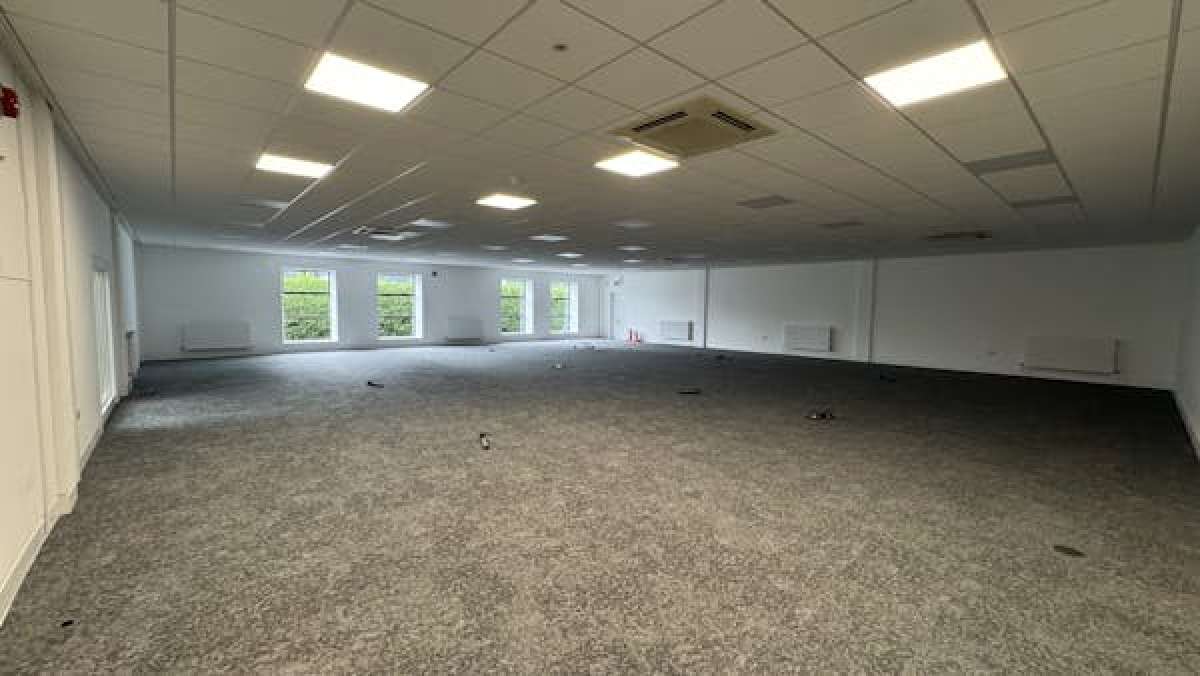 Office in Worcester - photo 2