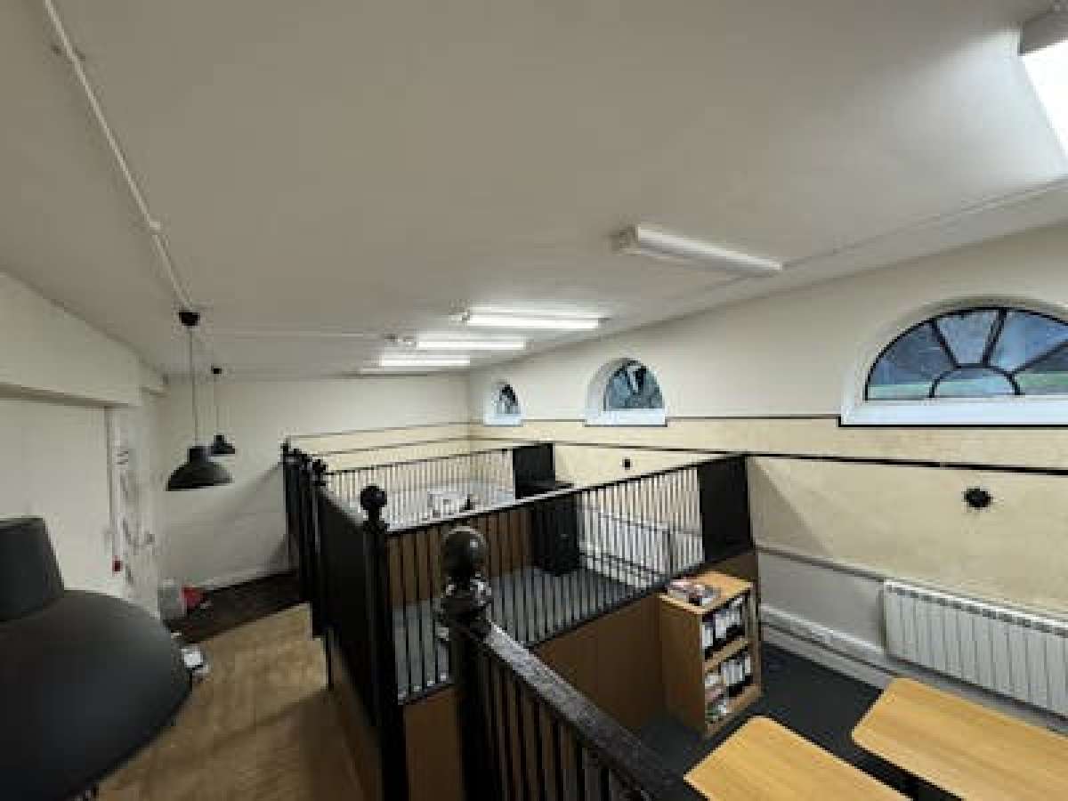Office in Northampton - photo 2