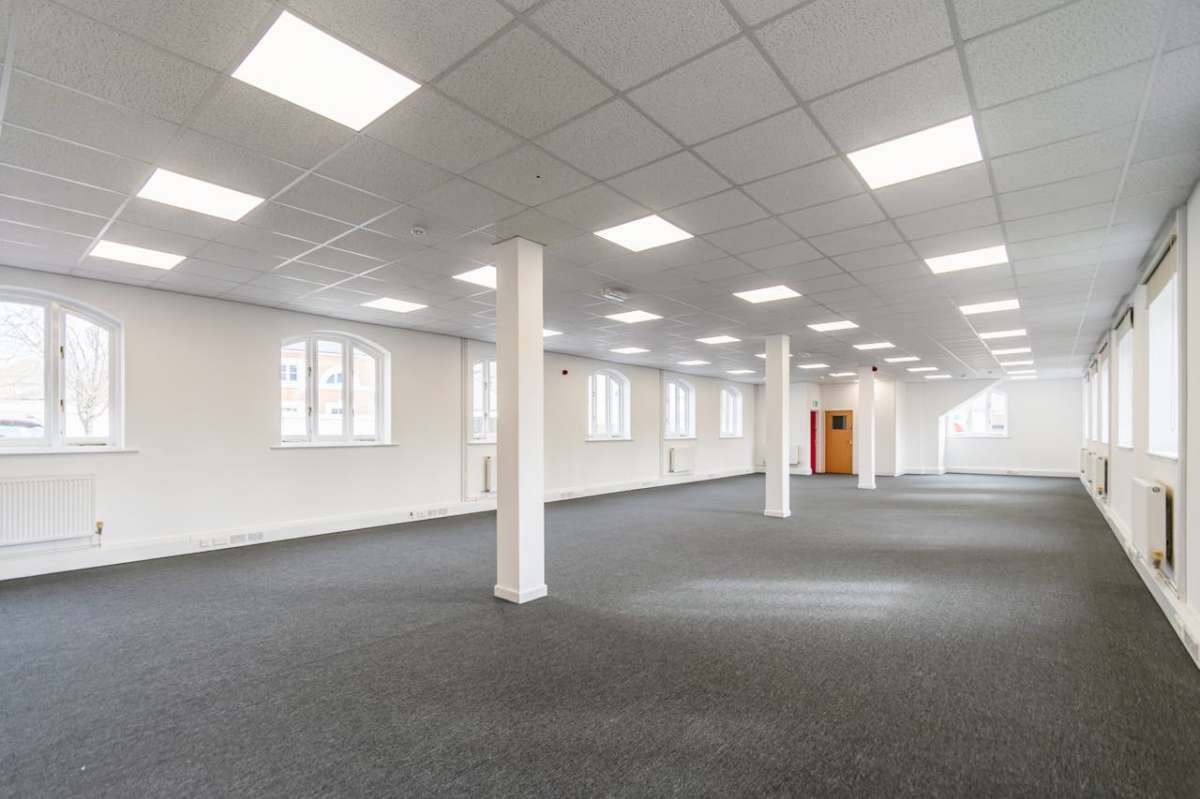 Office in Dorchester - photo 2