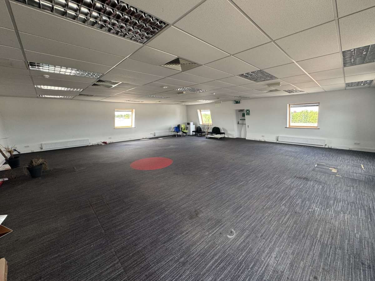 Office in Loughborough - photo 3