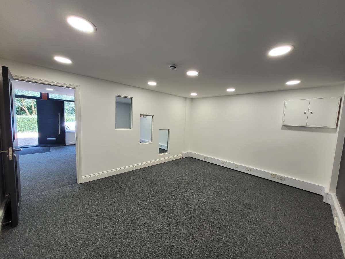 Office in Cambridge - photo 4